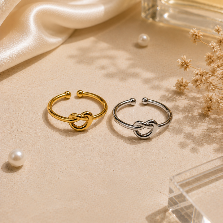 Infinity Knot Couple Rings