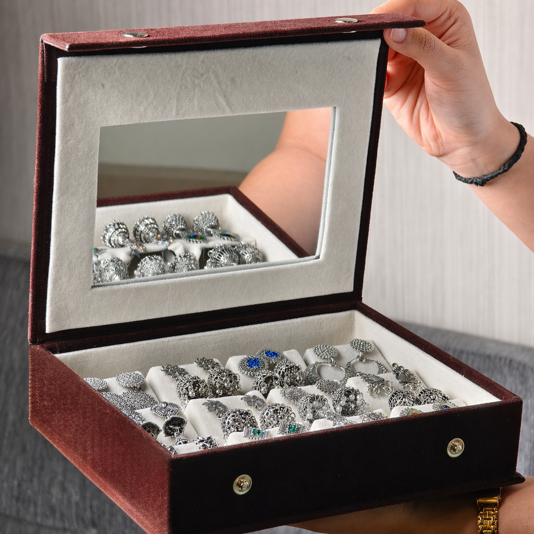 Personalised 12 Jhumka Box with Mirror
