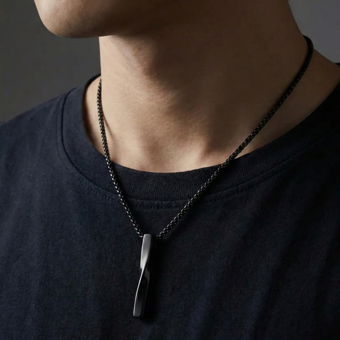 TORQUE BLACK